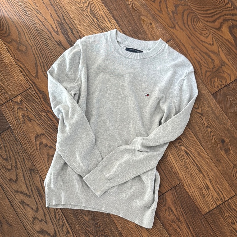 Tommy Hilfiger Gray Crew Neck Sweater